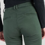 Pantalon chino femme Le Temps des Cerises Dyli vert