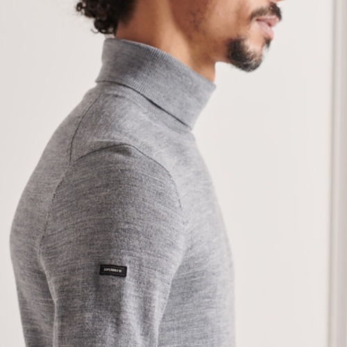 pull col roulé homme Superdry en laine merinos gris