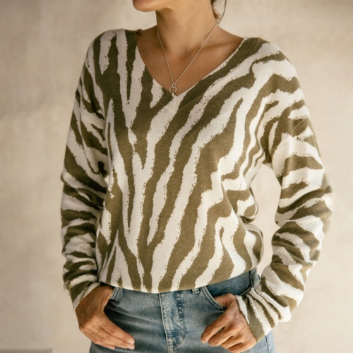 Pull Freeman T Porter Parina Zebryne Nutria