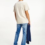 T Shirt Tommy Jeans homme Badge Tee beige