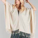 Poncho Le Temps des Cerises Pili beige cream