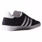 Chaussures Adidas Originals Gazelle en cuir suédé noir, 3 bandes blanches 