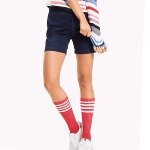 Short femme Tommy Hilfiger poche chino en coton bleu marine