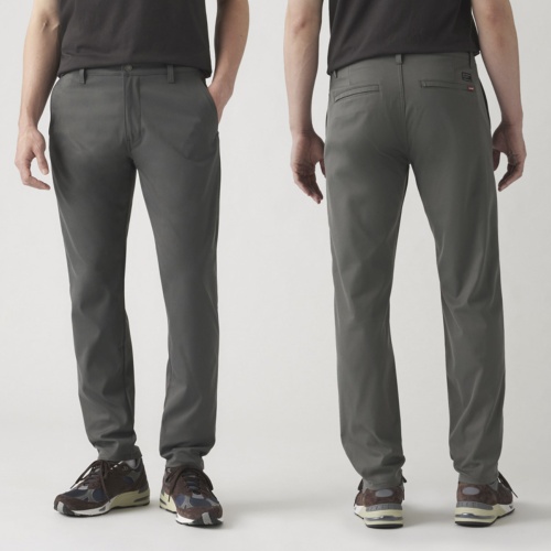 Pantalon Levi's ® XX Chino Standard Taper Tech + gris