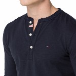 Tee Shirt Tommy Hilfiger homme à manches longues en coton noir