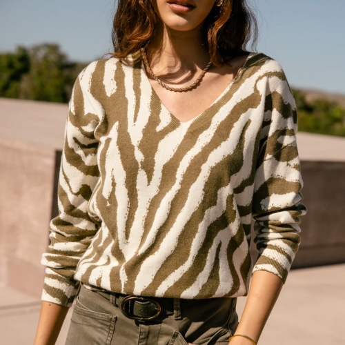 Pull Freeman T Porter Parina Zebryne Nutria